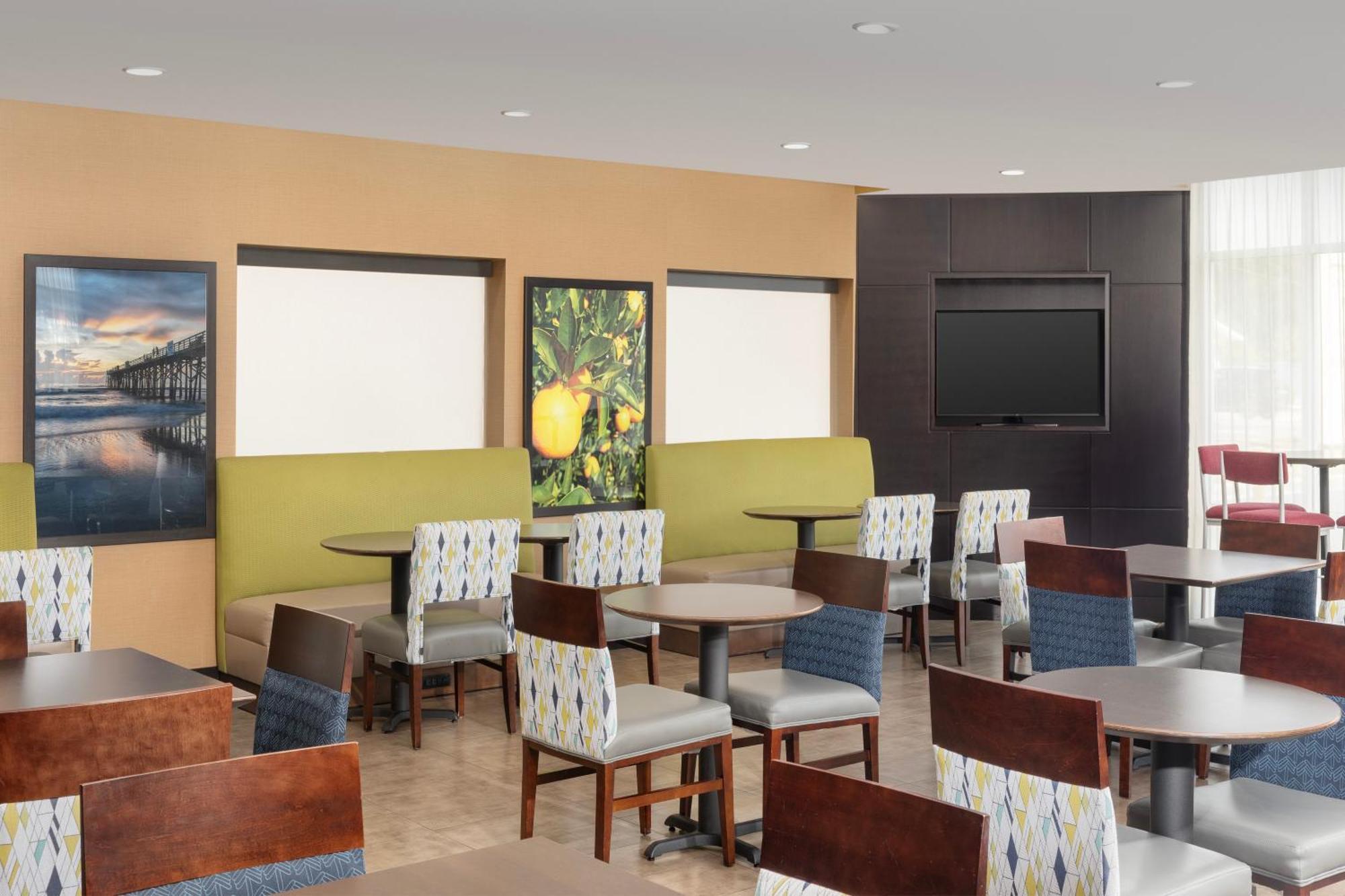 Hotel Comfort Lake City